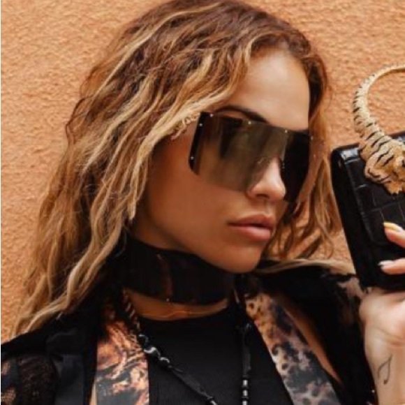 Excluded Roberto Cavalli Sunglasses New 335